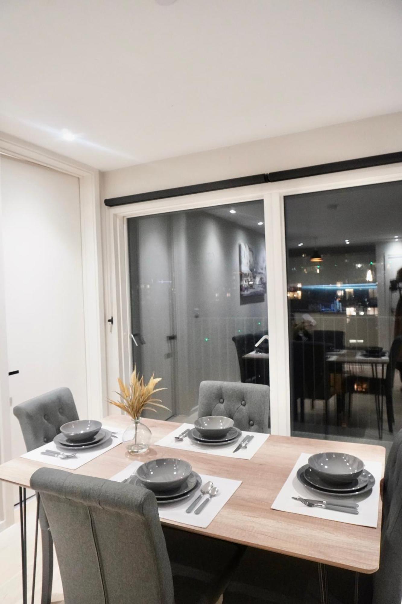 Central Manchester Luxury 2 Bed Apartment With Balcony 외부 사진