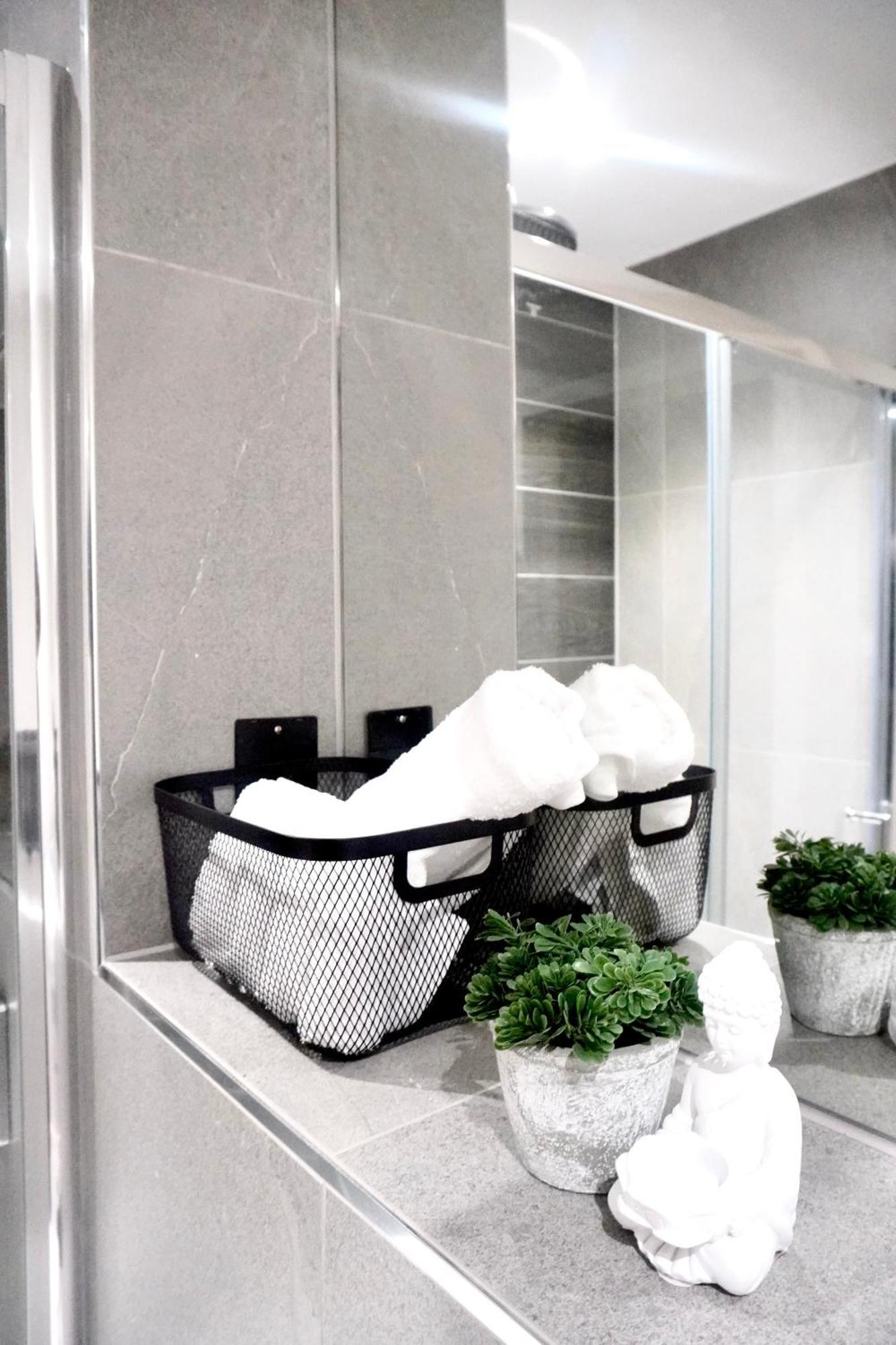 Central Manchester Luxury 2 Bed Apartment With Balcony 외부 사진