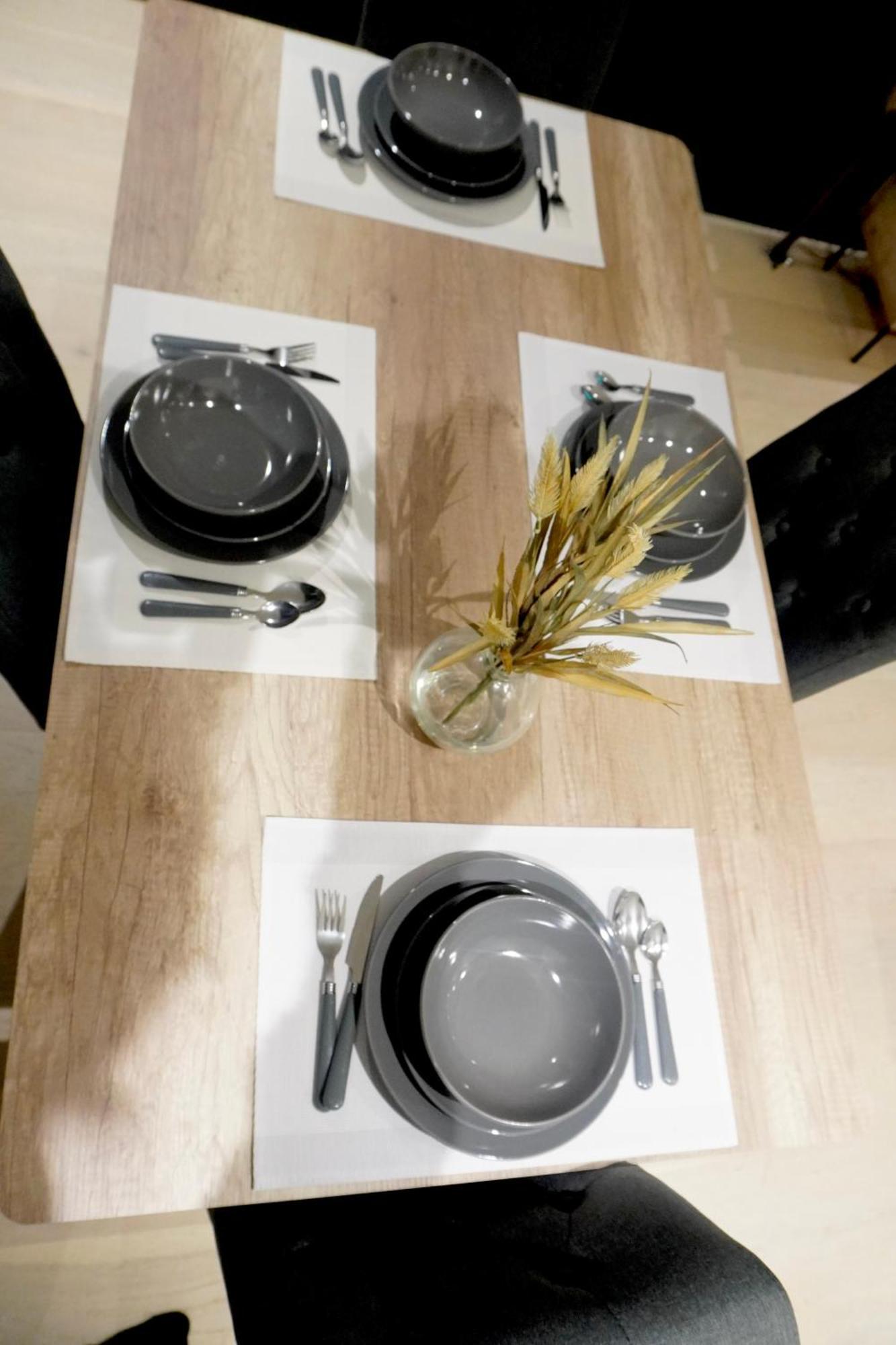 Central Manchester Luxury 2 Bed Apartment With Balcony 외부 사진